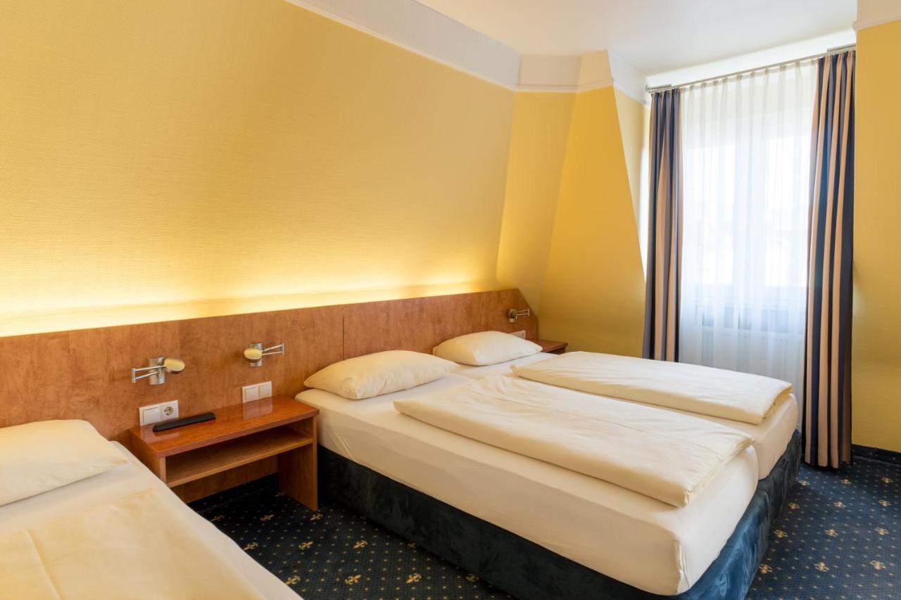 Aparthotel Astro - Nichtraucherhotel Stuttgart Eksteriør bilde