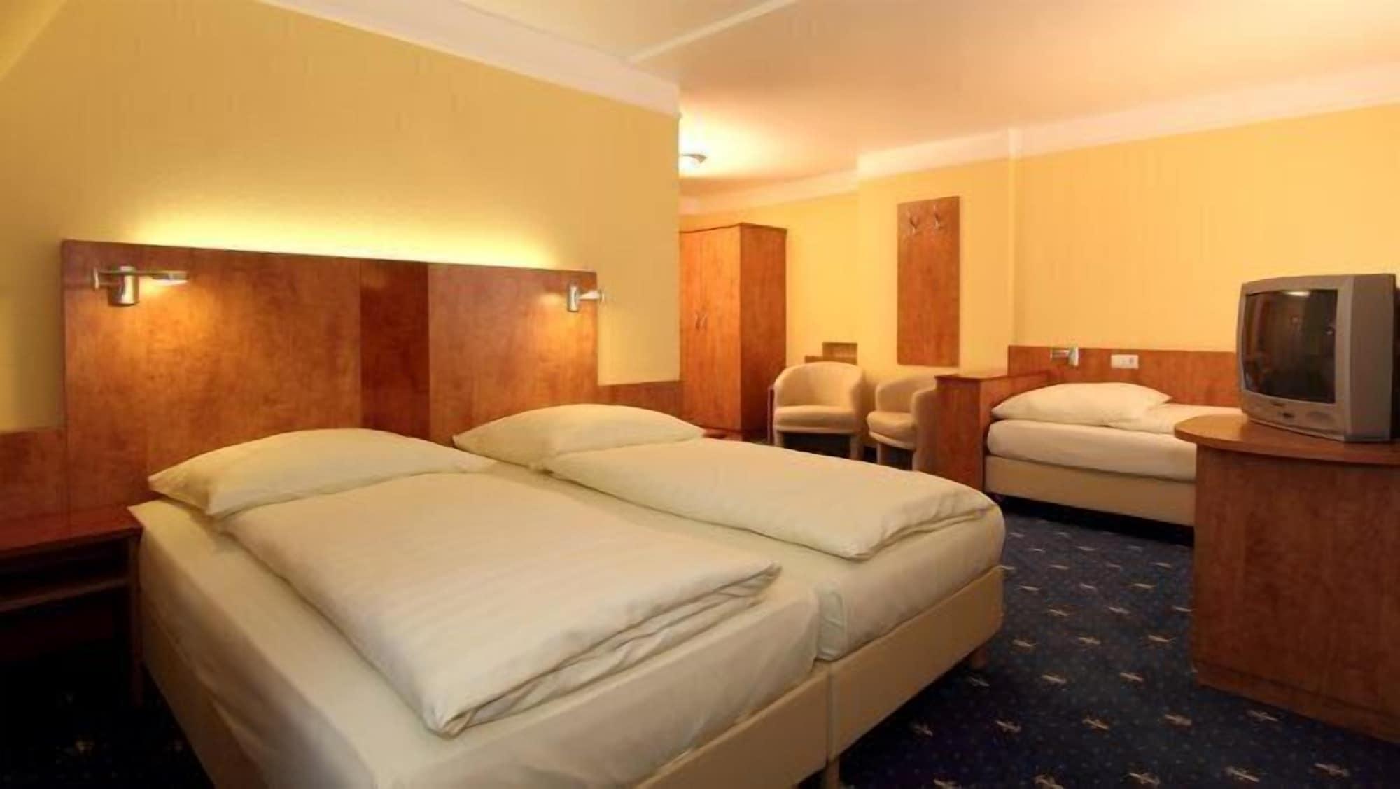 Aparthotel Astro - Nichtraucherhotel Stuttgart Eksteriør bilde