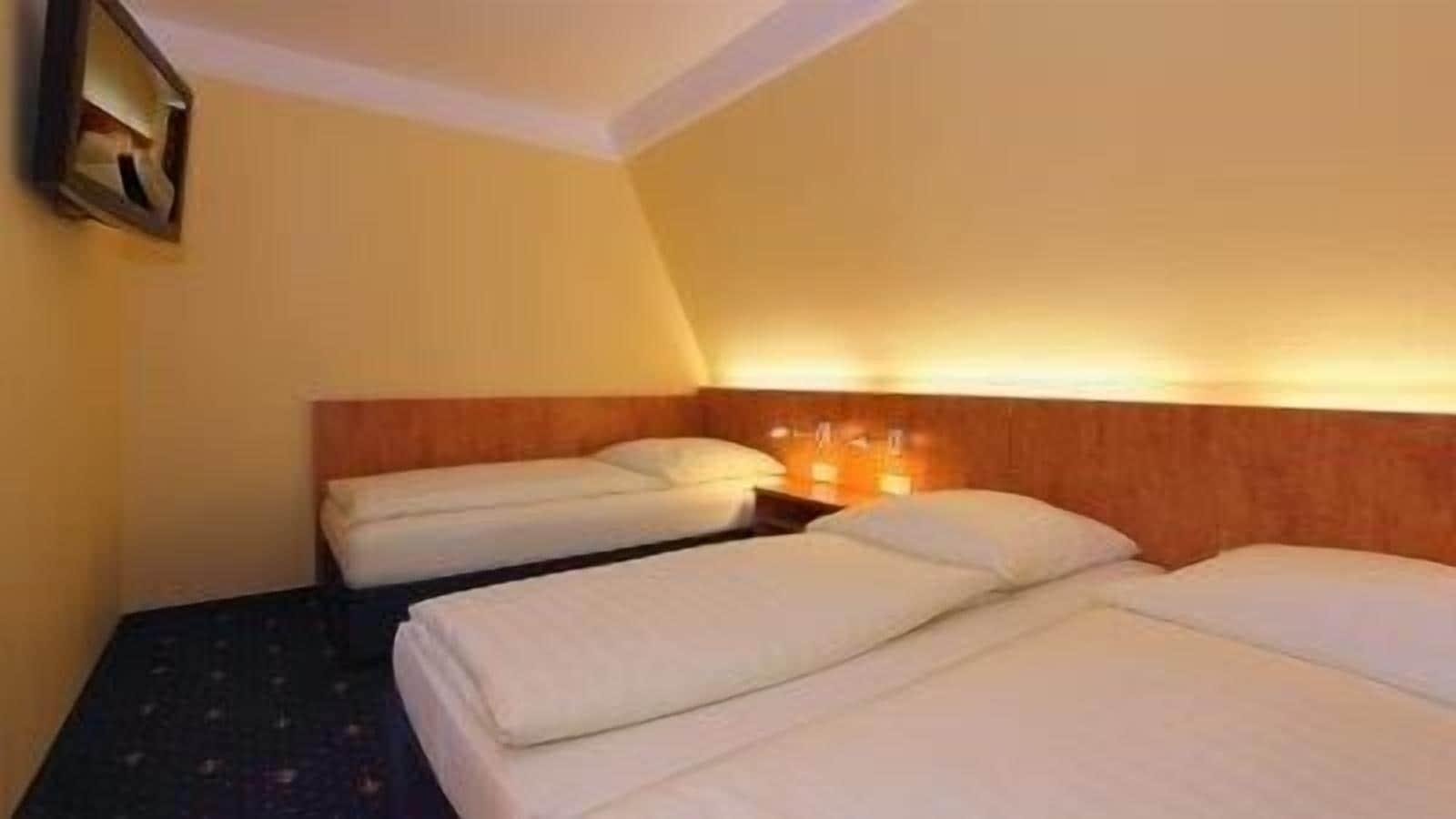 Aparthotel Astro - Nichtraucherhotel Stuttgart Eksteriør bilde