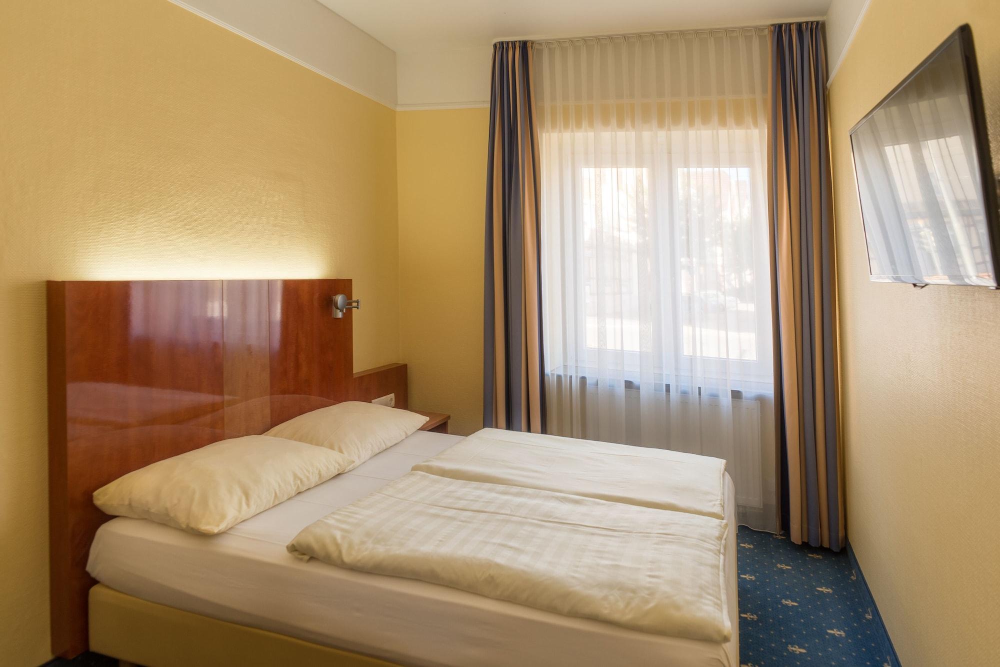 Aparthotel Astro - Nichtraucherhotel Stuttgart Eksteriør bilde